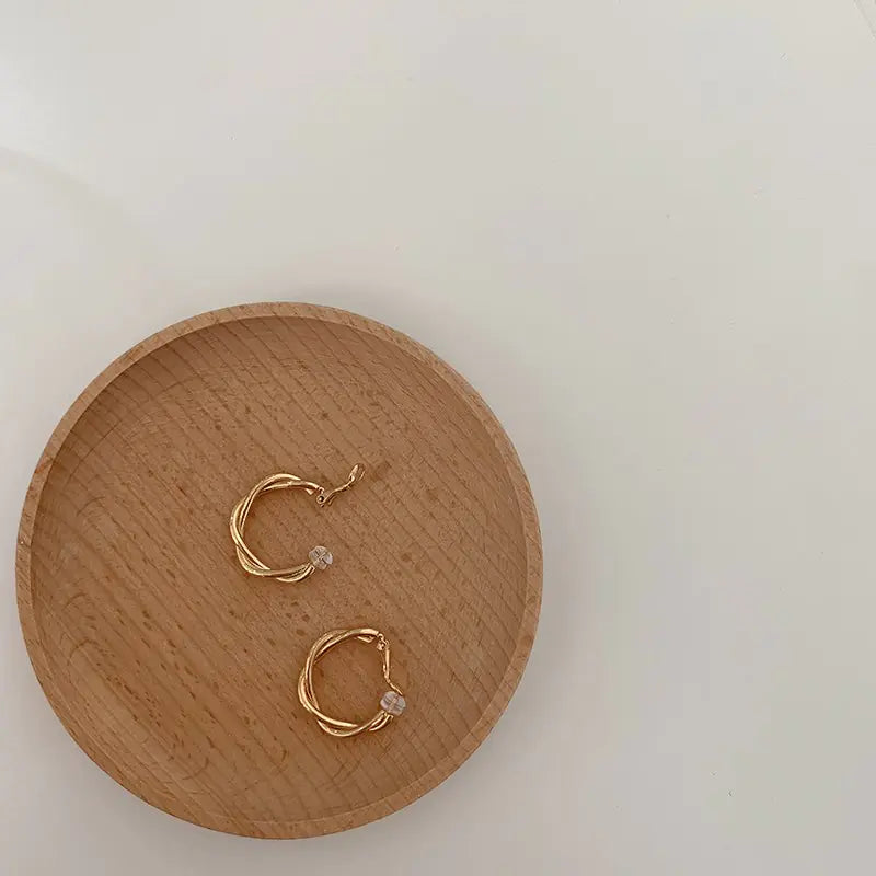 Stylish Metal Earrings for Women - Minimalist Design