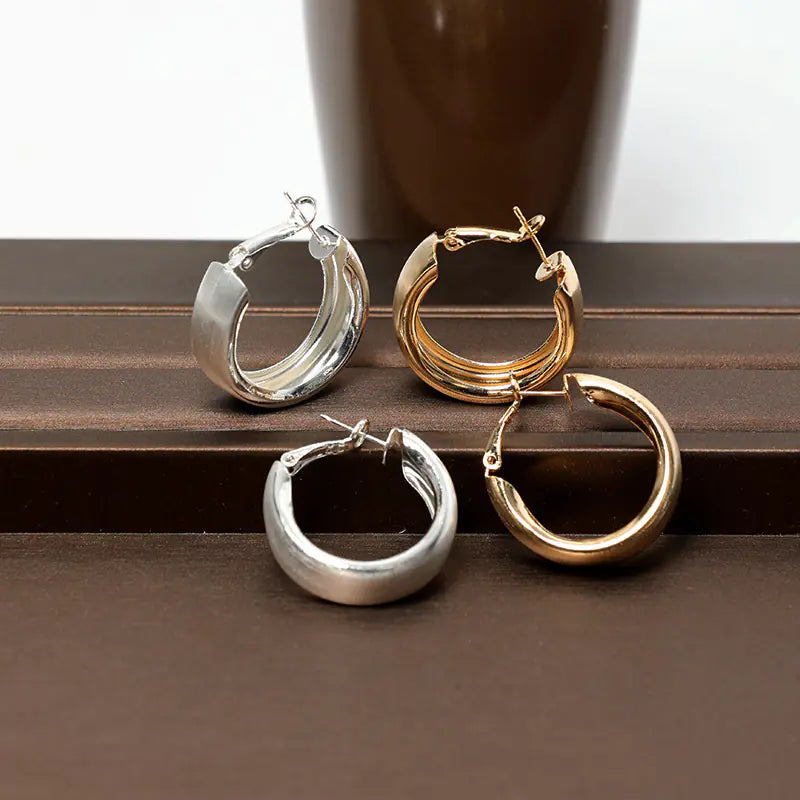 Stylish Minimalist Brushed Metal Circle Earrings