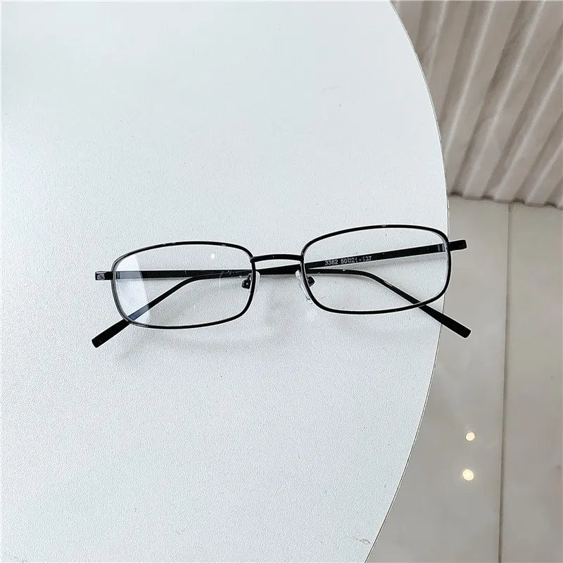 Trendy Small Frame Rectangular Sunglasses