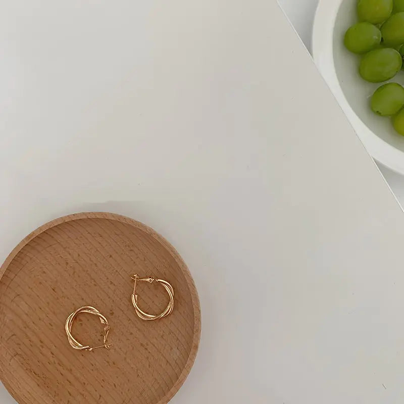 Stylish Metal Earrings for Women - Minimalist Design